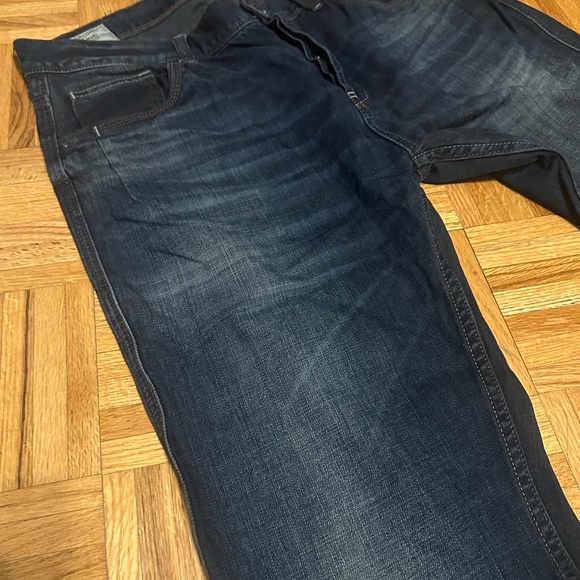 Jeans - Picture 3 of 3